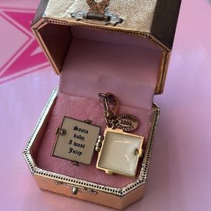 RARE 2009 LIMITED EDITION JUICY COUTURE CHARM WITH CASE VINTAGE